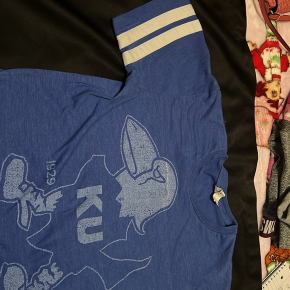 Ladies KU short sleeved t-shirt size small - Picture 2 of 5